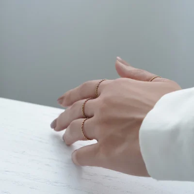 انگشتر پیچک