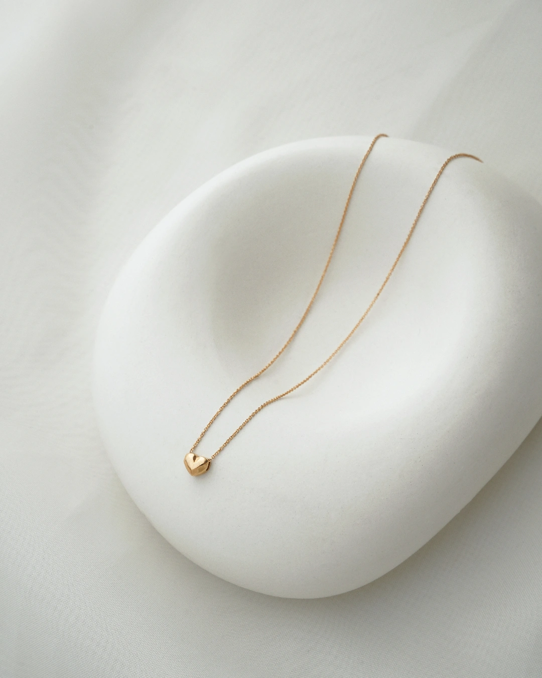 گردنبند قلب آجری طلا گردنبند قلب آجری