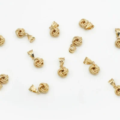 آویز طلا گره عشق